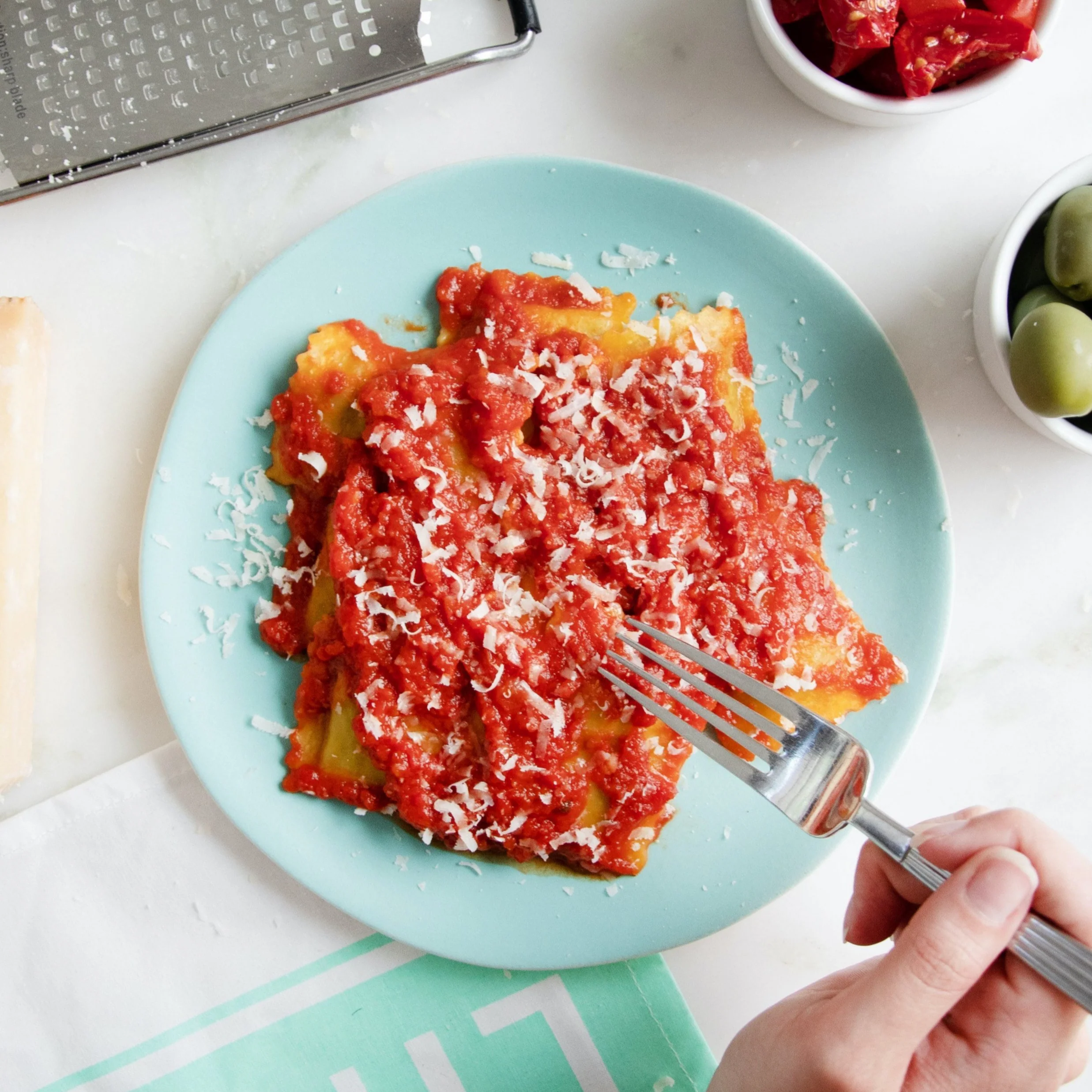 'Nduja & Scamorza Ravioli with Homemade Tomato Sauce, Pasta Kit